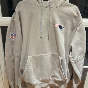 New England patriots sweatshirt